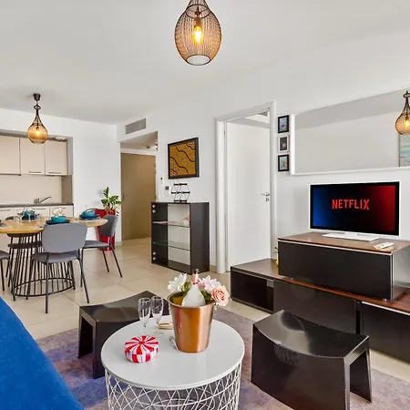 Luxueux 2 Pieces - Terrasse Vue - Parking - Fo