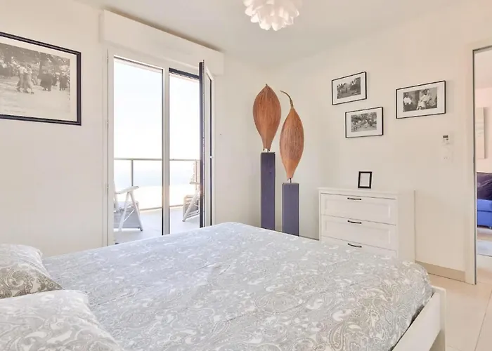 Luxueux 2 Pieces - Terrasse Vue Mer - Parking - Fo * Beausoleil